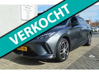 MG MG4 Electric Luxury 64 kWh / Carplay / 1e eigenaar / trekhaak / BOVAG RIJKLAARPRIJS