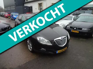 Lancia Delta 1.4 M.air Platinum pano leer elek pak nap apk