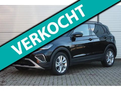 Volkswagen T-CROSS 1.0 TSI Life Edition IQ-Light/Winterpakket/AppleCarPlay