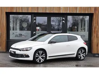 Volkswagen Scirocco 1.4 TSI Edition alcantara. stuurwielbediening. navi. pano.