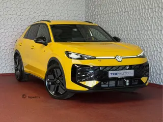 Volkswagen T-Roc 1.5 eTsi R-LINE 150PK EDITION BLACK STYLE 19''LMV IQ LED/GRIL/LOGO STOEL/STUUR.VERW