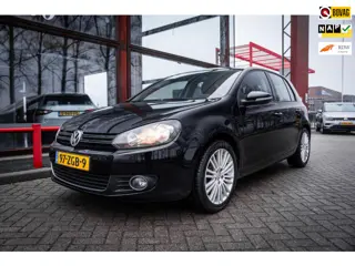 Volkswagen Golf 1.2 TSI Highline Automaat | Navigatie | Cruise control | Airco |