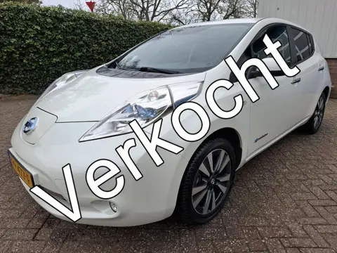 Nissan Leaf Tekna 30 kWh LEER/CLIMAT/CRUISE SOH 67% 110PK