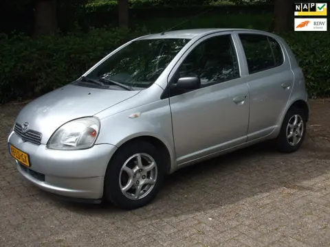 Toyota Yaris 1.3-16V VVT-i YORIN airco 5 deurs 166 dkm NAP grijs