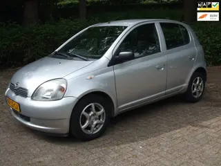 Toyota Yaris 1.3-16V VVT-i YORIN airco 5 deurs 166 dkm NAP grijs