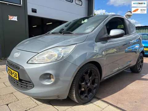 Ford Ka 1.2 Titanium X Leder Sportief Uitgevoerd!