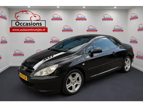 Peugeot 307 CC 2.0-16V. Airco ! Carplay ! Lederenbekleding !