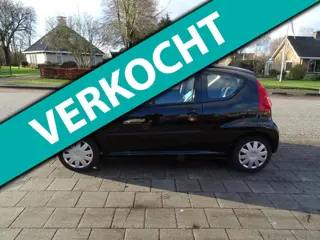 Peugeot 107 1.0-12V XR