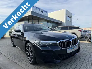 BMW 5 Serie 545e xDrive M sport 545 Trekhaak | Adapt. Cruise | HiFi | Stuurverw. | Stoelverw.