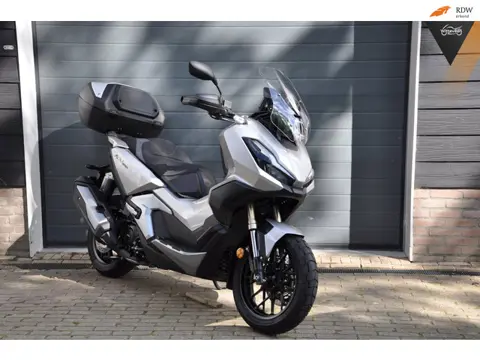Honda ADV 350 A