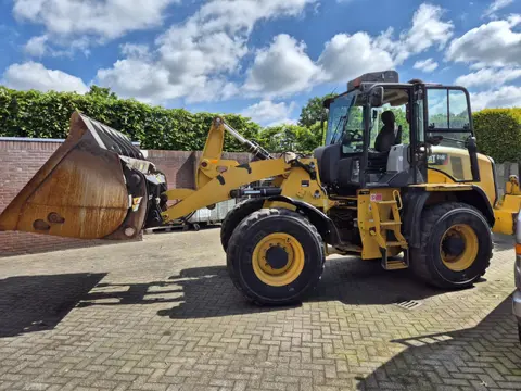 Caterpillar 914 Hoogkiepbak (bj 2015)