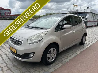 Kia Venga 1.4 CVVT Seven panodak airco/ecc navigatie/camera