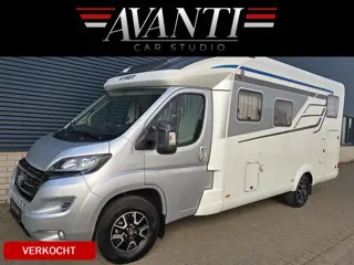 Hymer HYMER TRAMP GL 578 130 PK SLECHTS 21.218 KM LENGTEBEDDEN TV + SATELLIET TREKHAAK DRAAISTOELEN