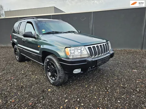 Jeep Grand Cherokee 4.0i LAREDO AUTOM. € 2950 NETTO EXPORT FESTPREIS