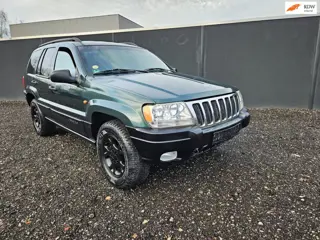 Jeep Grand Cherokee 4.0i LAREDO AUTOM. € 3250 NETTO EXPORT