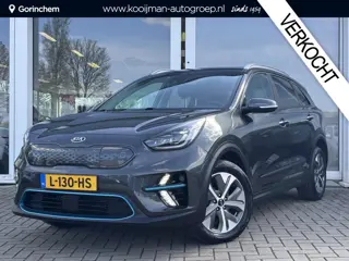 Kia e-Niro ExecutiveLine 64 kWh | SOH 96% | Trekhaak | Leder | Sunroof | Stoelverwarming én ventilat