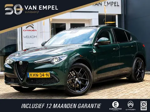 Alfa Romeo Stelvio 2.0 T AWD Veloce | Schuif-Kantel Dak | Trekhaak | Performance Pack | Leder + Memo