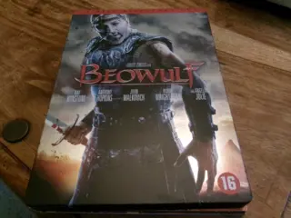 Beowolf - 2 disc director cut version ( tin box)