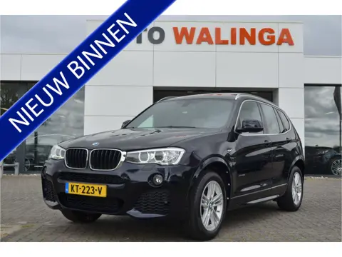 BMW X3 xDrive20i M Sport Pakket | Panoramadak | Leer | Stoelverwarming | Elek. Achterklep | NL Auto!