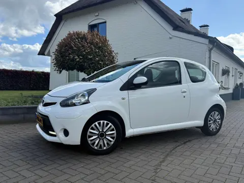 Toyota Aygo 1.0 VVT-i / Bj: 2013 / AIRCO