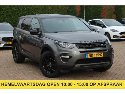 Land Rover Discovery Sport 2.0 TD4 HSE / Trekhaak / Panoramadak / Leder / 18'' / Keyless / Navigatie
