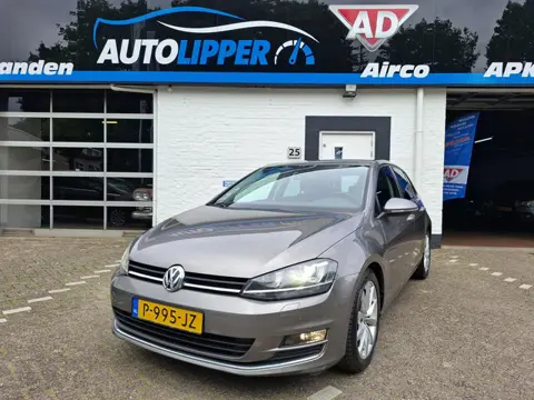 Volkswagen Golf 1.4 TSI Highline /Nieuwe apk bij aflevering/CC/ Lm velgen/All season banden/Trekhaak