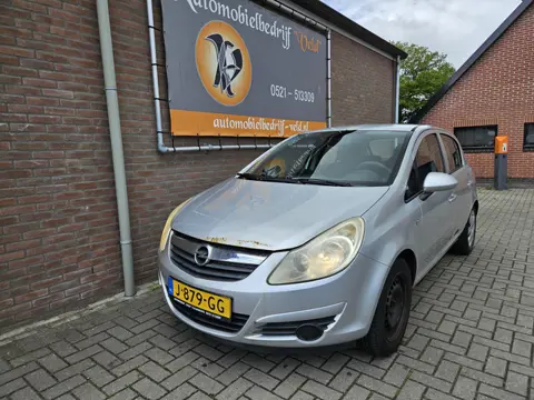 Opel Corsa 1.0-12V Essentia (bj 2008)