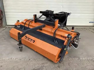 Bemac Bema 25 Veegmachine (bj 2001)