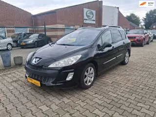 Peugeot 308 SW 1.6 THP Signature