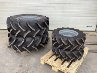 Mitas 380/70R24 en 280/70R16
