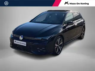 Volkswagen Golf 1.5eHybrid 200kW/272PK Black Style GTE · Panoramadak · Leder · Trekhaak · Camera · G