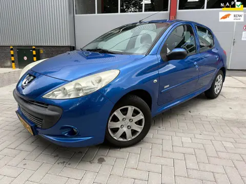 Peugeot 206 + 1.4 Millesim 200