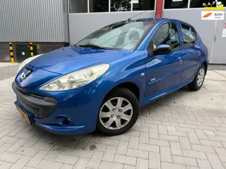 Peugeot 206 + 1.4 Millesim 200
