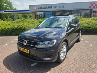 VOLKSWAGEN TIGUAN 2.0 4motion Business  190 PK / Trekhaak / Standkachel / stoel-stuur verwarming