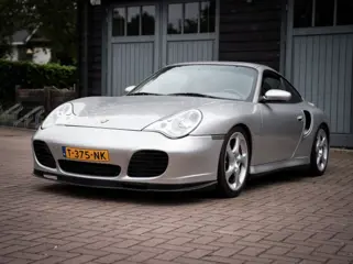 PORSCHE 996 Turbo Â Manual - Arctic Silver Metallic Â Mezger-motor