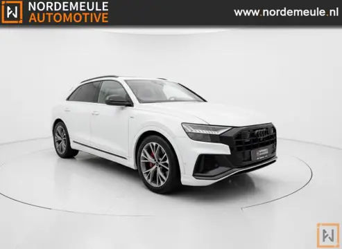 AUDI Q8 60 TFSI E Q COMPETITION, S-Line B&O, HUD, 360, ACC, PANO