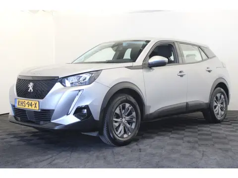 Peugeot 2008 1.2 PureTech Active Pack |Navi| (bj 2021)
