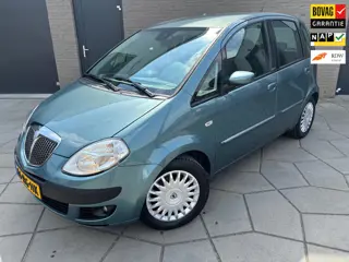 Lancia Musa 1.4-16V Platino| HOGE Instap|5 Drs|AIRCO|ISO-Fix|Armsteun|erg netjes