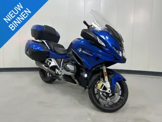 BMW R 1250 RT *AKRA*TOPKOFFER*DYN.COMF.*ACC*KEYLESS*