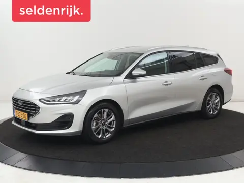Ford Focus 1.0 EcoBoost Hybrid Titanium | Origineel NL |  Carplay | Keyless | Navigatie | Climate co
