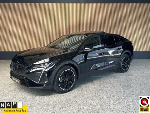 Peugeot 408 1.6 HYbrid GT 225 First Edition NL auto | Schuif/kantel dak | Standkachel | Stoelmassage