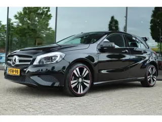MERCEDES-BENZ A-KLASSE 180 AMBITION NAP | XENON | CRUISE | NAVI | PDC | LMV | URBAN PAKKET