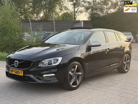 Volvo V60 2.4 D6 Twin Engine R-Design