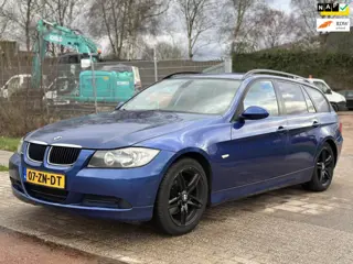 BMW 3-serie Touring 318i Business Line