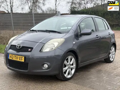 Toyota Yaris 1.8 VVTi TS INC NIEUW APK AIRCO CRUISE ELEKPAKK