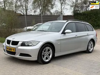 BMW 3-serie Touring 318i Business Line AUT AIRCO CRUIS PSENS