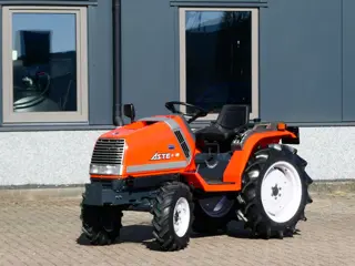 Kubota Aste A-19 4wd / 1321 Draaiuren / Zijschakeling