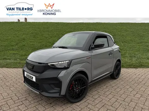Ligier Brommobiel JS50 C Sport Ultimate Airco | Stuurbekrachtiging| Apple Carplay | Camera