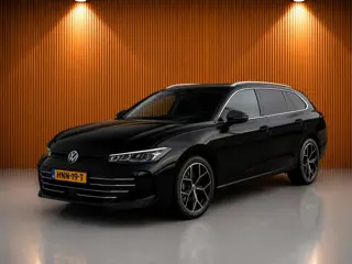 Volkswagen Passat Variant 1.5 eTSI Elegance Business