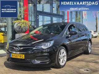 Opel Astra Sports Tourer 1.4 Elegance 146PK AUTOMAAT | Navigatie | Licht metalen velgen | Bose | Par